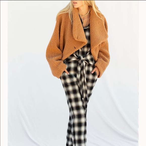 Free People Izzy wrap teddy jacket sand - Picture 4 of 16